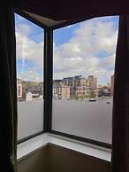 Icon Hotel
