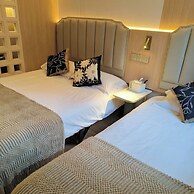 Shanghai Puyi Hotel