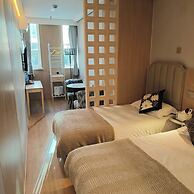 Shanghai Puyi Hotel
