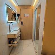Shanghai Puyi Hotel