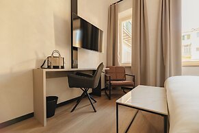 Cavour Suites