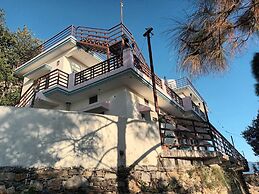The Hill Heaven HomeStay