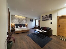 HOTEL KUNDAN COURTYARD