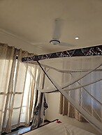UPOLE APARTMENTS