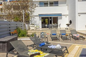 Pantaros Luxury Villas with pool