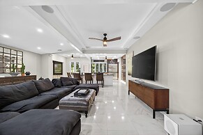 Casa Lotus