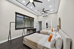 Casa Lotus