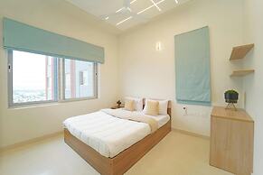 Auric Blue by Red Olive3bhkomrprime IT Corner