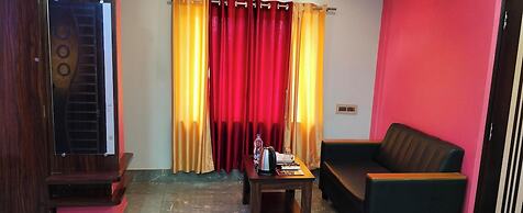 Hotel Tulusi Inn