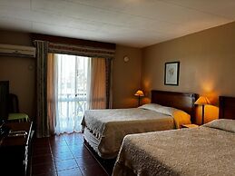 Los Naranjos Hotel