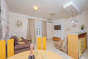 Spin Apartments