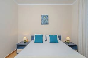 Spin Apartments