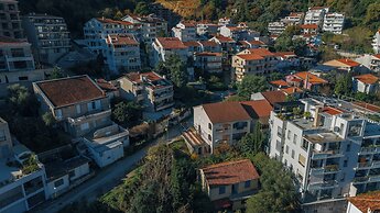 Spin Apartments
