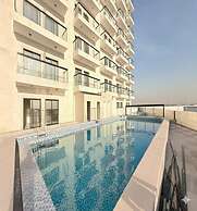 Luxury Apartment with Pool Gym