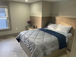 Modern Masterpiece 7 Bedroom Home