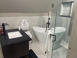 Modern Masterpiece 7 Bedroom Home