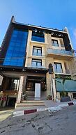 RV Hotel - Dely Brahim
