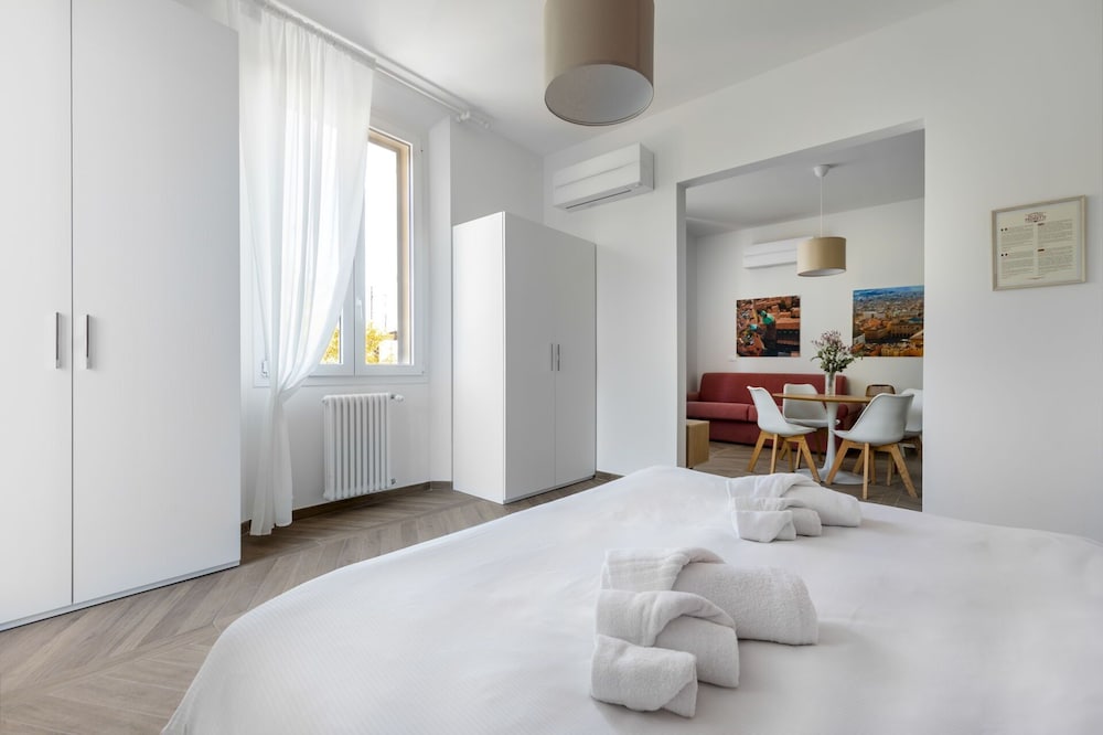 Palazzo Pedretti by Halldis