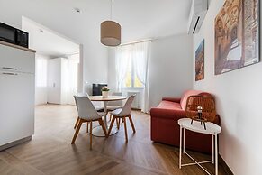 Palazzo Pedretti by Halldis