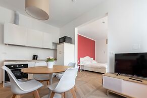 Palazzo Pedretti by Halldis