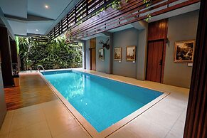 Hebe Hotel Hostel & Hospitality Network