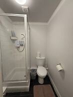 Blackpool - Apartment - Sleeps 6- Coastal Stay