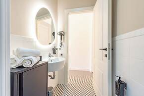 Crescenzio 74 Boutique Guest House by Ghor