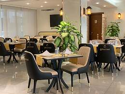 Hotel Royal Sahel - Said Hamdine