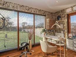 Glamping Tri Pod 7 - Gower