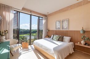 Corasol Modern Apt with Terrace