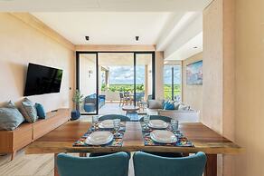 Corasol Modern Apt with Terrace