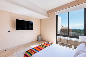 Corasol Modern Apt with Terrace