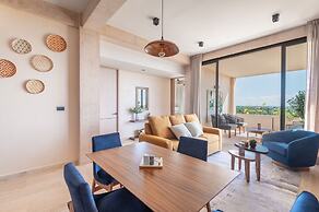 Corasol Modern Apt with Terrace