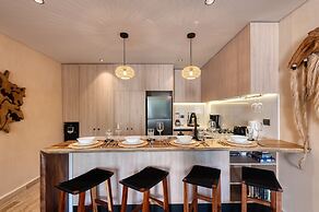 Corasol Modern Apt with Terrace