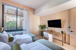 Corasol Modern Apt with Terrace