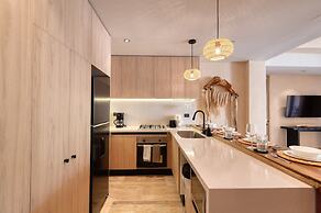 Corasol Modern Apt with Terrace