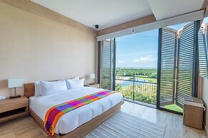 Corasol Modern Apt with Terrace