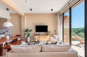 Corasol Modern Apt with Terrace