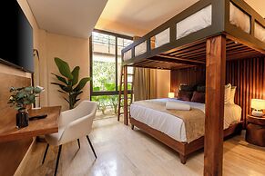 Corasol Modern Apt with Terrace