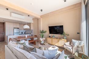 Corasol Modern Apt with Terrace