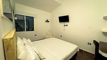 Auaecoco Hotel