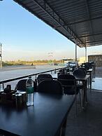 Jodhana Raj Hotel & Restaurant