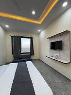 Jodhana Raj Hotel & Restaurant