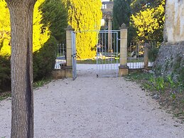 Mas de Castille Guest House