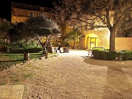 Mas de Castille Guest House