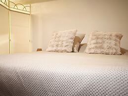 Mas de Castille Guest House