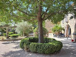 Mas de Castille Guest House