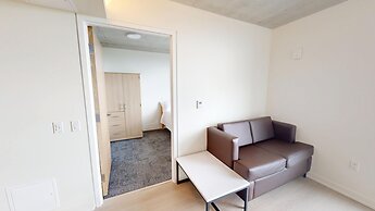 Oak House Residence
