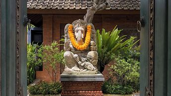 Rumah Melati Estate by Villa Finder
