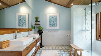 Rumah Melati Estate by Villa Finder